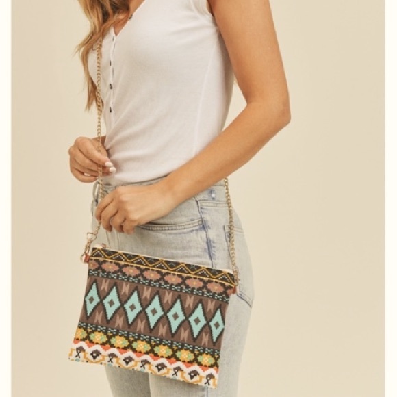 ✌🏼 #2480 Fashionably Cute Aztec Vibes Crossbody Purse - Picture 4 of 14
